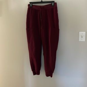 Mandala scrubs 9 Pocket Joggers Wine